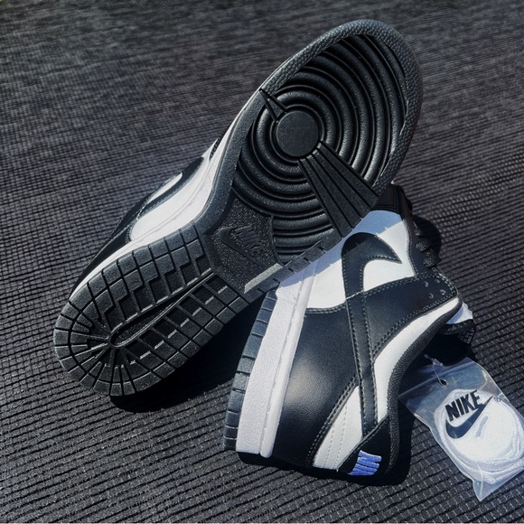 Nike Dunk SB Low “Panda” (Black & White) 🔥🐼 - Picture 3 of 8